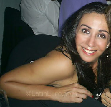 Date this cute Brazil girl Claudia Marina from Sao Paulo BR1447