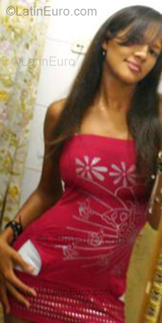 Date this young Dominican Republic girl Estrella from San Cristobal DO1227