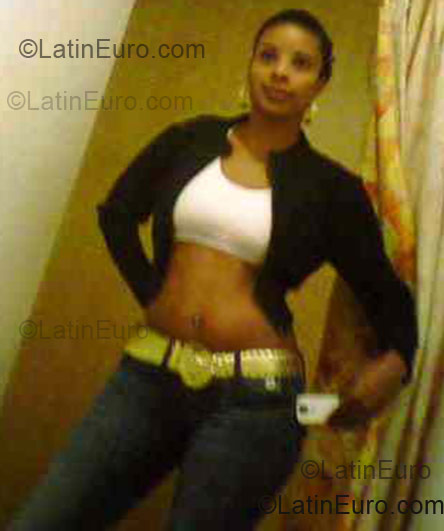 Date this sultry Brazil girl Laura Virginia from Belo Horizonte BR1560