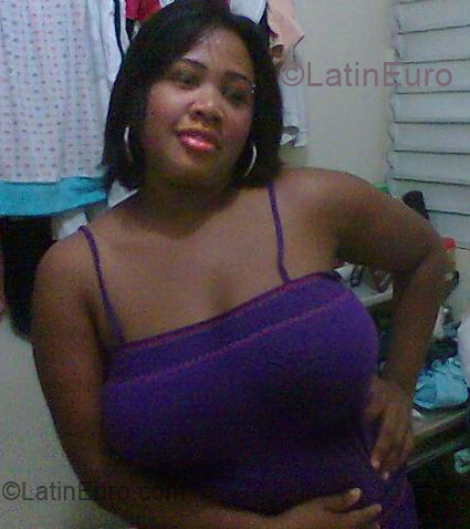 Date this fun Dominican Republic girl Anyela Andrea from Santo Domingo DO1646