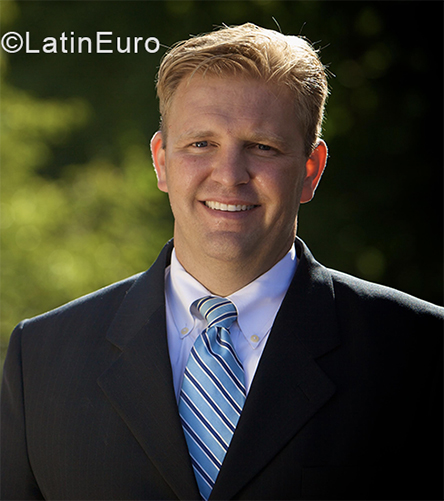 Date this hard body United States man Gary from Salt Lake City US19541