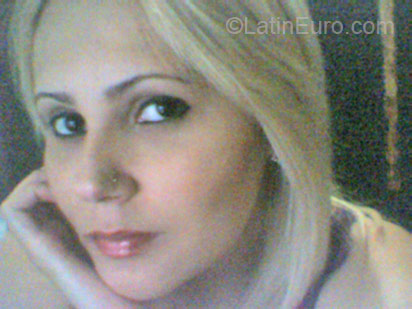 Date this charming Brazil girl Elaine from Goiana BR1828
