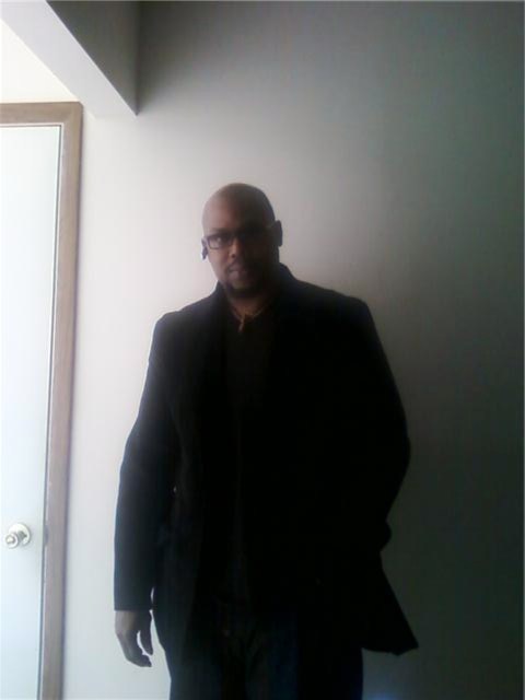 Date this voluptuous United States man Derek from Detroit US4374