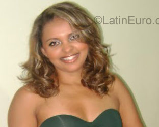 Date this sensual Brazil girl Clenilde from Palmas BR2169