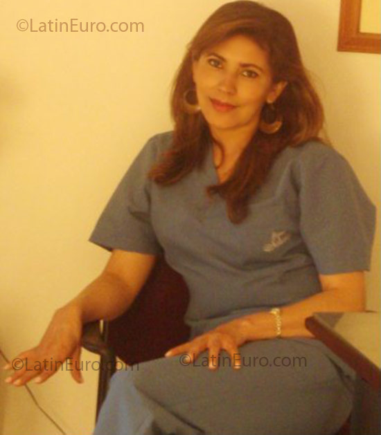 Date this delightful Colombia girl Diana Fernanda from Bogota CO2928