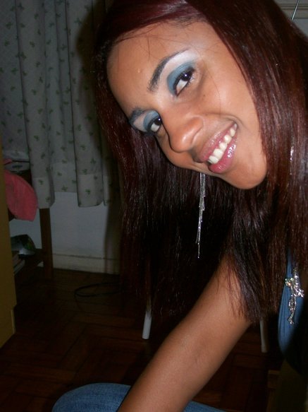 Date this stunning Benin girl Mvera90 from Benin BJ5