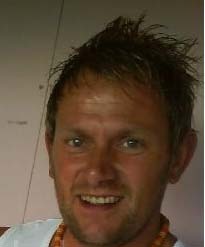 Date this fun United Kingdom man Pjranon from London GB322