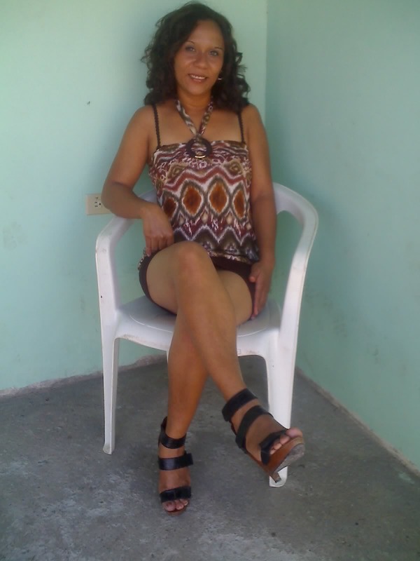 Date this young Honduras girl Elena from Olanchito,yoro HN120