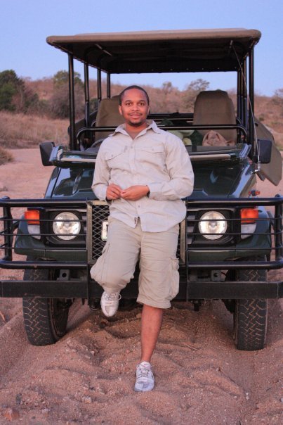 Date this tall United Kingdom man Adlai from London GB340