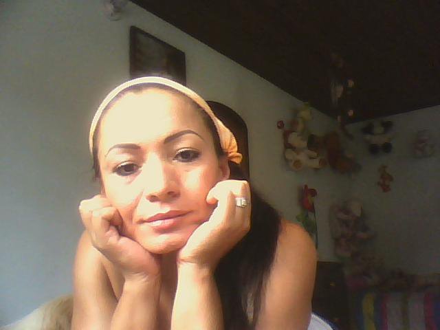 Date this beautiful Colombia girl Sor nory muoz from Medellin CO3649