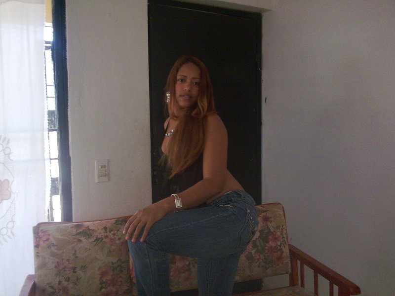 Date this happy Dominican Republic girl Kathy from Santo Domingo DO3891