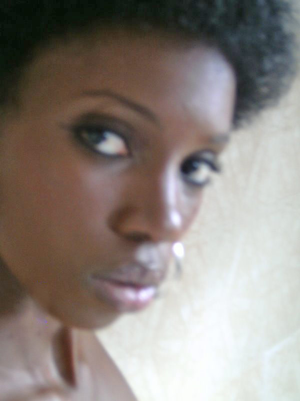 Date this good-looking Brazil girl Kell from Salvador BR2765