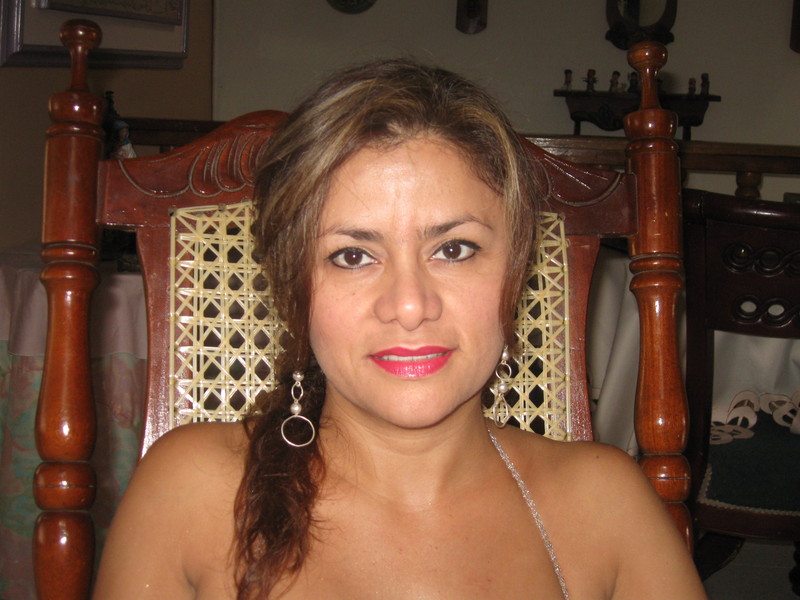 Date this happy Colombia girl Maria Eugenia V from Pereira Risaralda CO3804