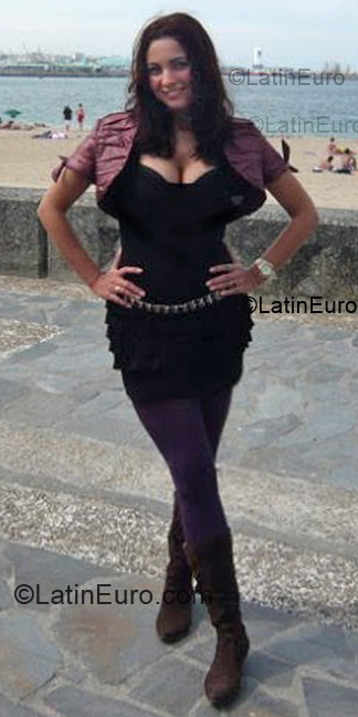 Date this pretty Brazil girl Paula from Joao Pessoa BR5181