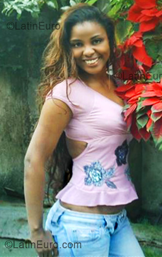 Date this pretty Brazil girl Milena from Rio de Janeiro BR6240