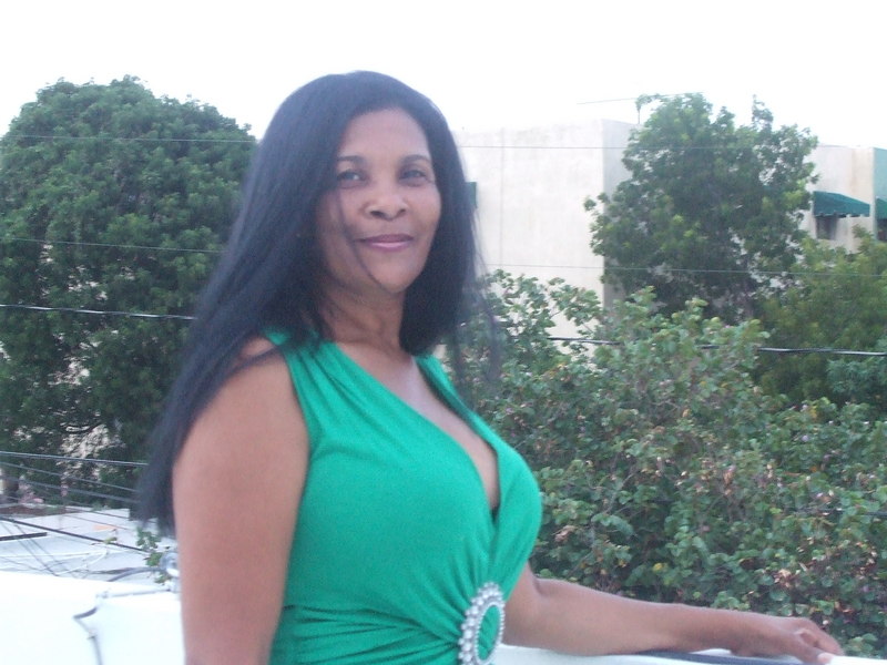 Date this lovely Dominican Republic girl Fausta Maria from Santo Domingo DO4076