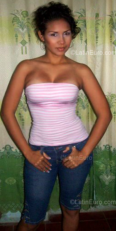 Date this cute Colombia girl Galadys from Barranquilla CO4236