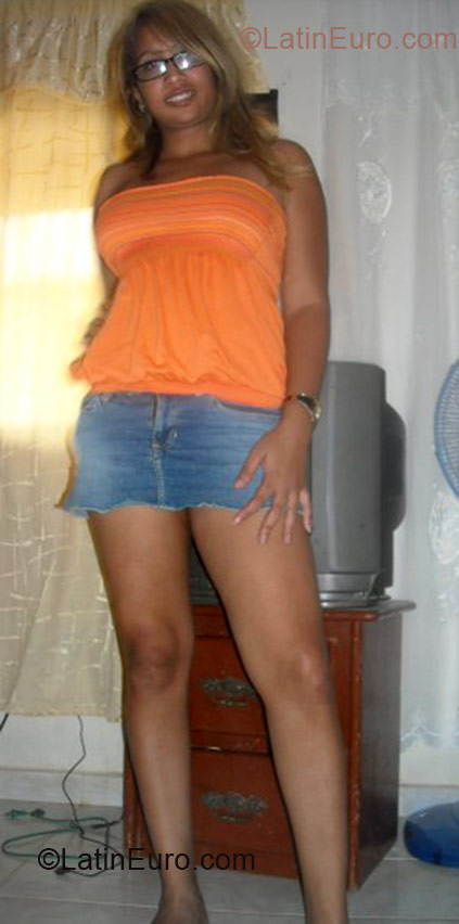 Date this tall Dominican Republic girl Ana diaz from Republica Dominicana DO4290