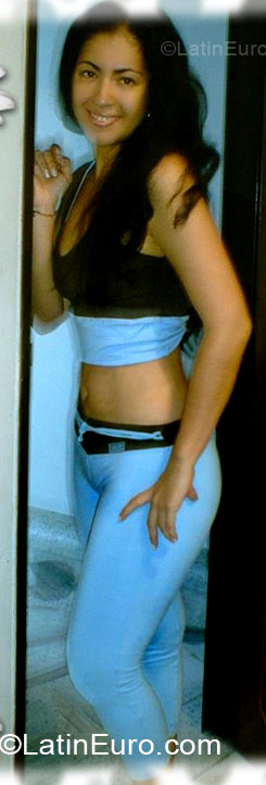 Date this gorgeous Mexico girl Ingrid from Mexico City MX148