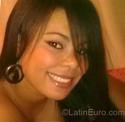 Date this charming Brazil girl Gisele from Campinas BR3909