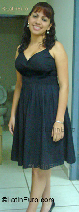 Date this foxy Honduras girl Karen from Tegucigalpa HN191