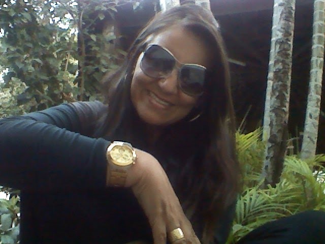 Date this nice looking Brazil girl Silvia from Sao Paulo BR3251