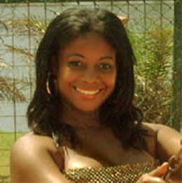 Date this charming Brazil girl Roqueline from Salvador BR6177