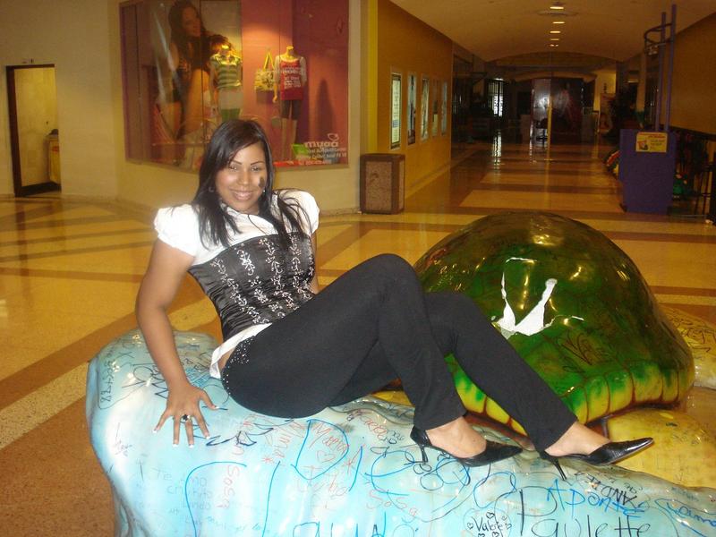 Date this gorgeous Dominican Republic girl Sweet009 from Santo Domingo DO4641