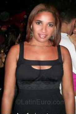 Date this pretty Brazil girl Andreia from Fortaleza BR3297