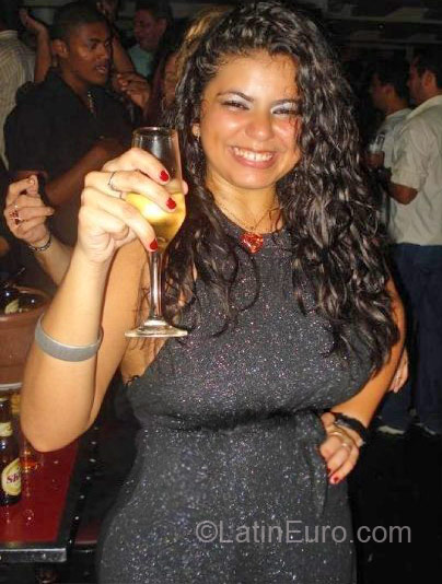 Date this young Brazil girl Tainaalinne from Rio De Janeiro BR3309