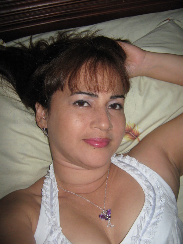 Date this young Colombia girl Claudia from Cucuta CO4595