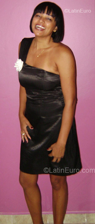 Date this attractive Brazil girl Zolandia from Sao Paulo BR3355