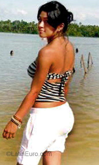 Date this gorgeous Peru girl Helen from Lima PE297