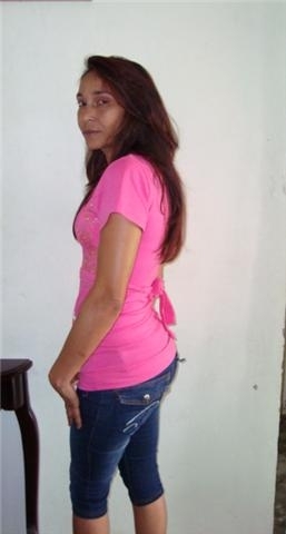 Date this athletic Dominican Republic girl Carmen from La Vega DO4843