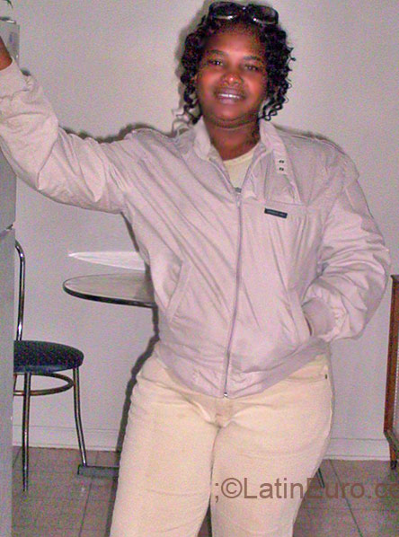 Date this gorgeous United States girl June from Bronx JM107