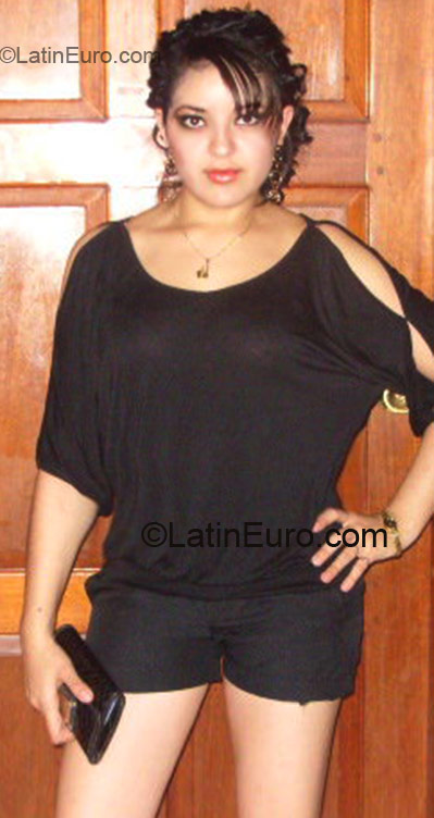 Date this cute Nicaragua girl Katy from Bluefields NI7