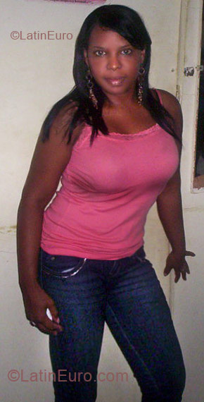 Date this sensual Dominican Republic girl Melania from San Francisco De Macoris DO4944