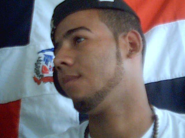 Date this attractive Dominican Republic man Yefry from San Cristobal DO5063