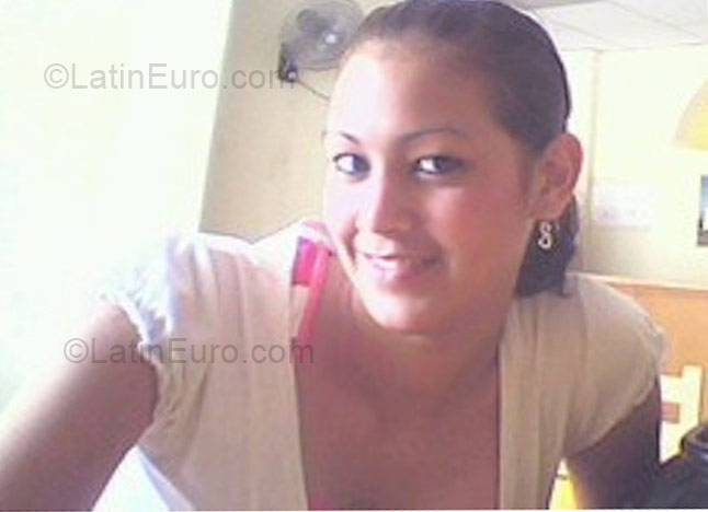 Date this hard body Ecuador girl Gaby from Guayaquil EC36