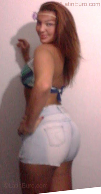 Date this happy Brazil girl Mailda from Rio De Janeiro BR3796