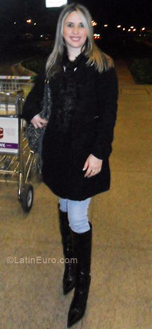 Date this tall Brazil girl Meyri from Belo Horizonte BR3847