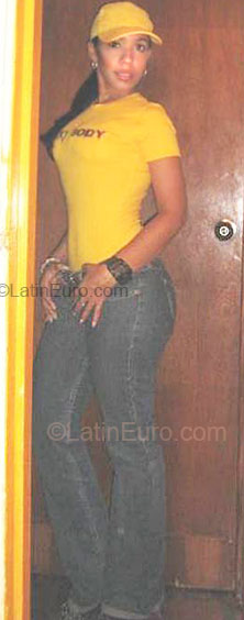 Date this exotic Venezuela girl Yulimar from Calabozo VE41