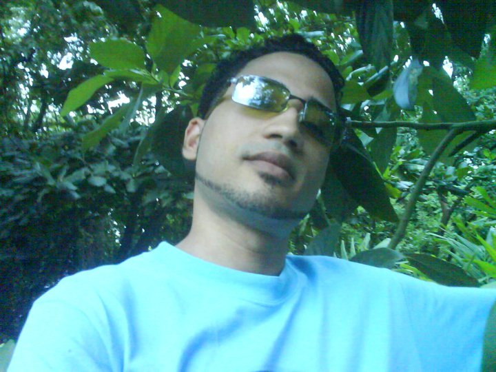 Date this stunning Dominican Republic man Bernardo from Santiago DO5574