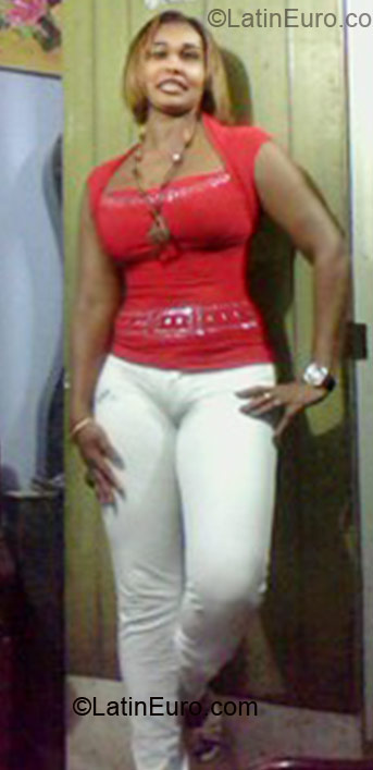 Date this funny Dominican Republic girl Diola from Puerto Plata DO5729