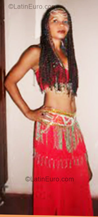 Date this stunning Brazil girl Maria from Recife BR4170