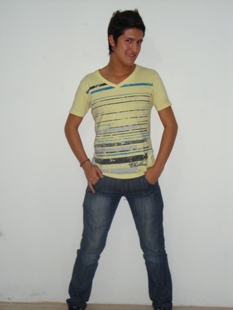 Date this good-looking Colombia man Juan camilo from Manizales CO5740