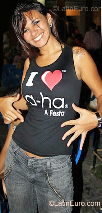 Date this passionate Brazil girl Rosalba from Fortaleza BR6085