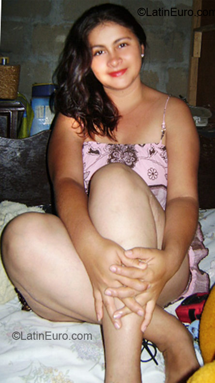 Date this exotic Peru girl Jahaira from Tarapoto PE410