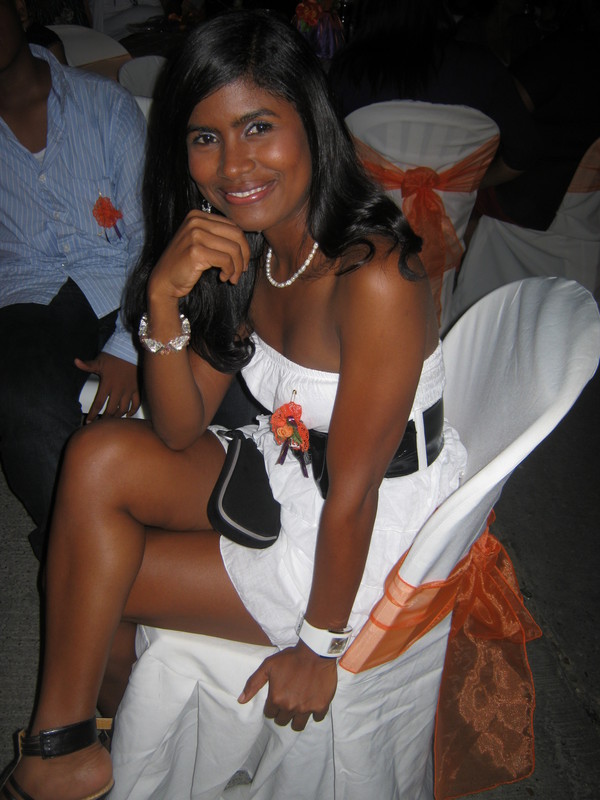 Date this sensual Colombia girl Karen from Cartagena CO6024