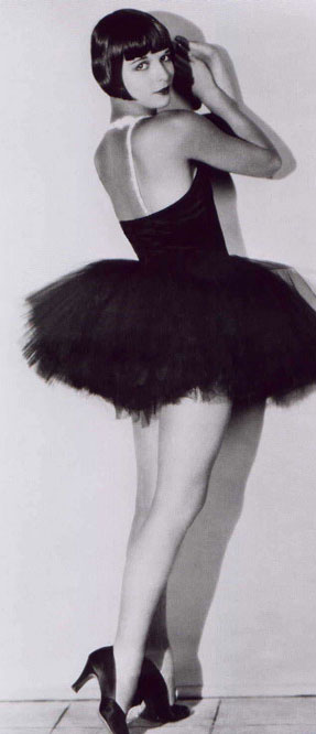 Date this foxy Brazil girl Graciene from Goiania BR6215